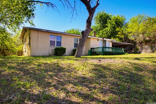 617 S Vista Dr, Sandia, TX, 78383-4074 | Card Image