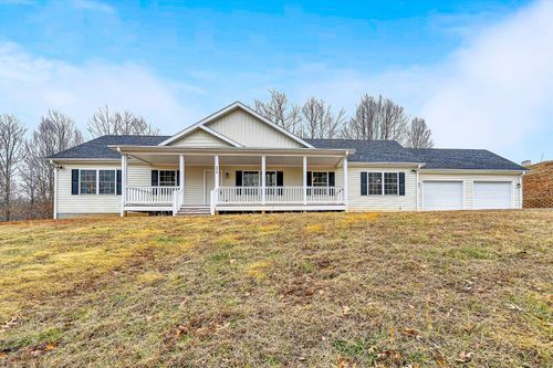 373 Mountain Top Dr, Rocky Mount, VA, 24151-2400 | Card Image