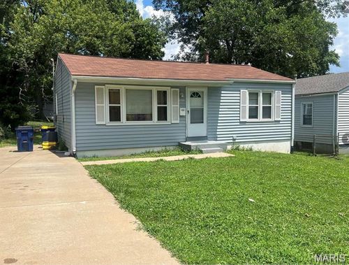 11005 Florence Ave, Saint Ann, MO, 63074-2118 | Card Image
