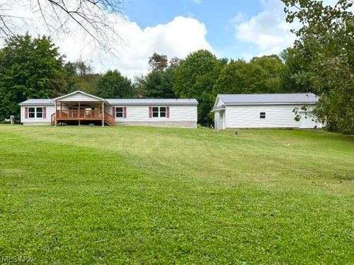 47415 B Metz Road, New Waterford, OH, 44445 | Card Image