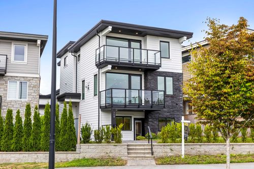 340 Keith Rd E, North Vancouver, BC, V7L1V7 | Card Image