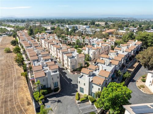 unit-68-13901 Olive View Ln, Sylmar, CA, 91342-7565 | Card Image