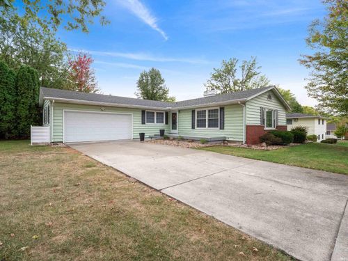 1240 Helms Dr, Wabash, IN, 46992-1527 | Card Image