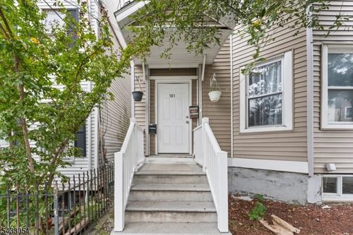 101 Lafayette St, Paterson, NJ, 07501-1109 | Card Image