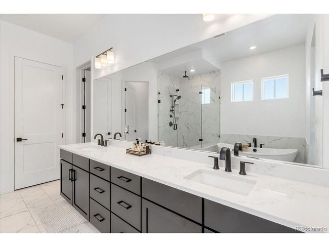 11383 Autumn Moon St, House other with 4 bedrooms, 5 bathrooms and null parking in Littleton CO | Image 16