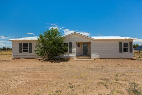 8 Diamondback Ln, Los Lunas, NM, 87031-7387 | Card Image
