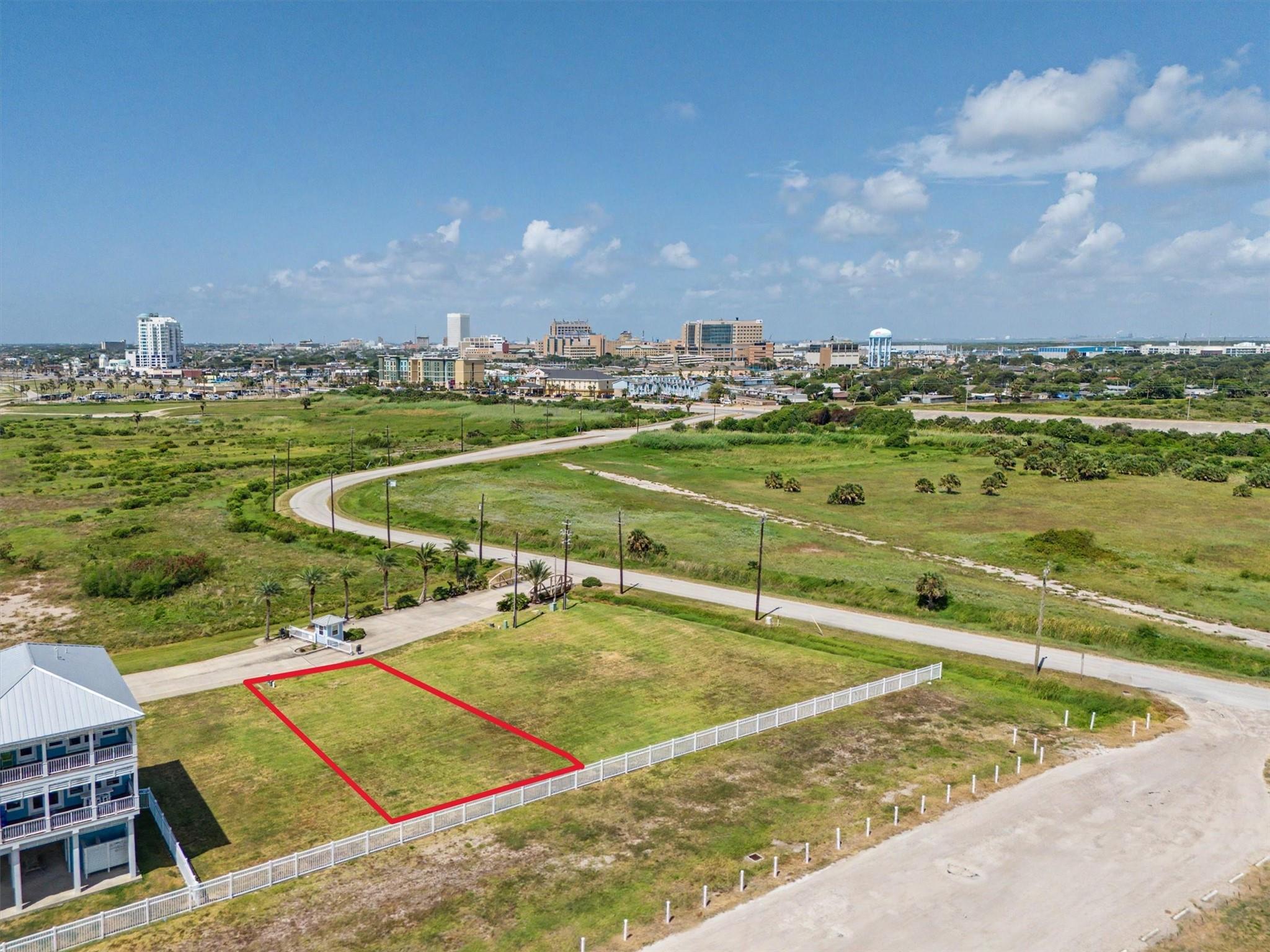 Land in Galveston 4