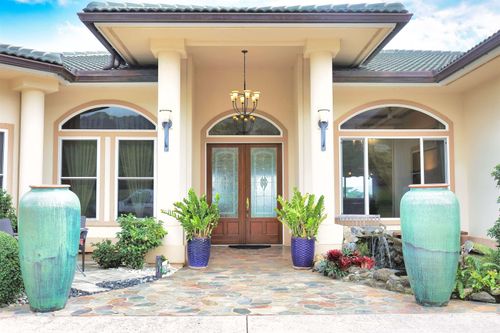 522 Maika St, Wailuku, HI, 96793-5437 | Card Image