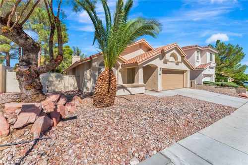 1937 Tropical Breeze Dr, Las Vegas, NV, 89117-7255 | Card Image