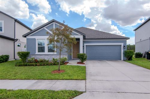 2260 Derwent Dr, Davenport, FL, 33896-7143 | Card Image