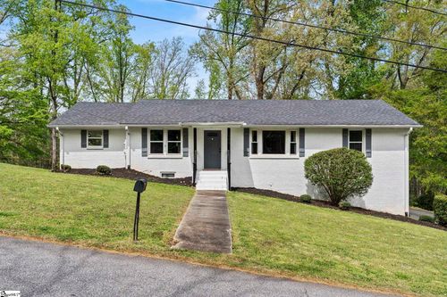 1041 E Perry Rd, Greenville, SC, 29609-2946 | Card Image