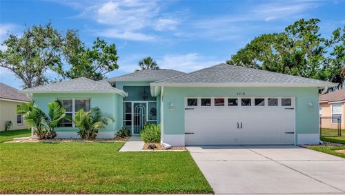 3718 61st Dr E, Bradenton, FL, 34203-5434 | Card Image