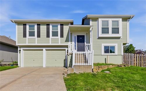 750 E 124th St, Kansas City, MO, 64146-1100 | Card Image