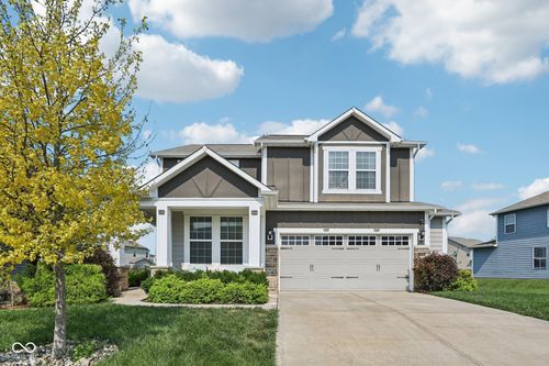 13504 Forest Glade Dr, Fishers, IN, 46037-4603 | Card Image