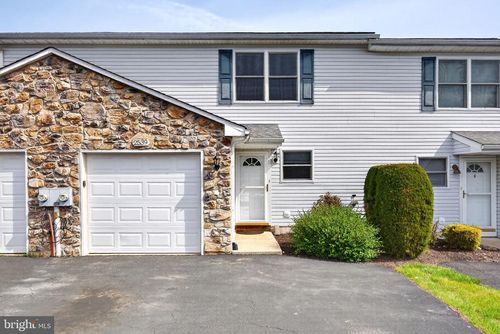 2539 Sanibel Ct, QUAKERTOWN, PA, 18951-5074 | Card Image