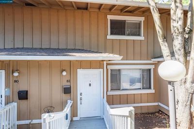 81 - Warwick Dr, Townhouse with 2 bedrooms, 1 bathrooms and 2 parking in Benicia CA | Image 1