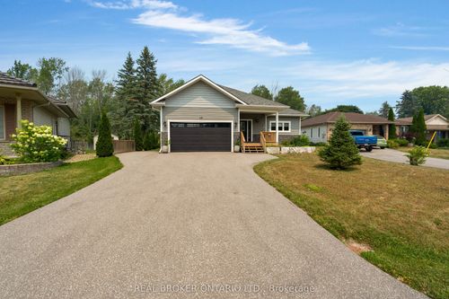 46 Brick Pond Rd, Coldwater, ON, L0K1E0 | Card Image