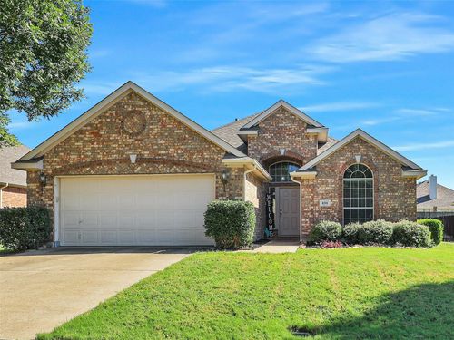 8301 Sonnet Dr, Mckinney, TX, 75071-4725 | Card Image