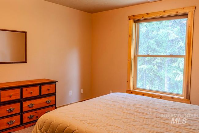 6 Three Point Rd, House other with 4 bedrooms, 3 bathrooms and 2 parking in Cascade ID | Image 18