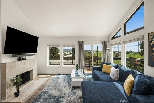 17-2041 Orchard Dr, Placentia, CA, 92870-5542 | Card Image