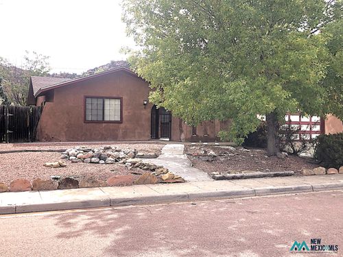 1714 Maya, Gallup, NM, 87301 | Card Image