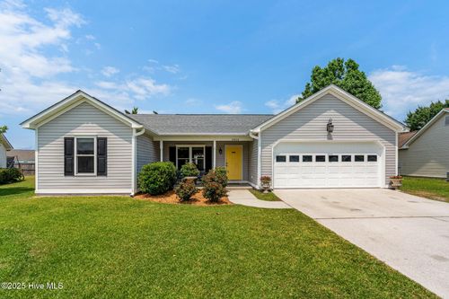 2824 Sapling Cir, Wilmington, NC, 28411-6161 | Card Image