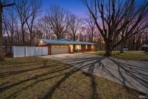 1008 Clay Ln, Kokomo, IN, 46901-3950 | Card Image