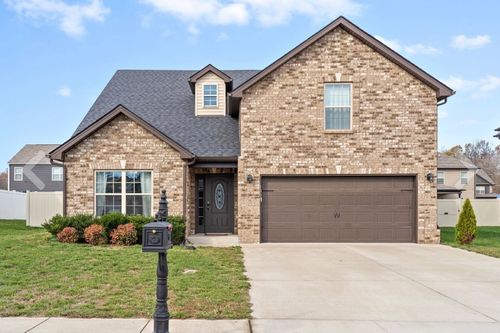 1008 Meadowview Ln, Clarksville, TN, 37040-1438 | Card Image