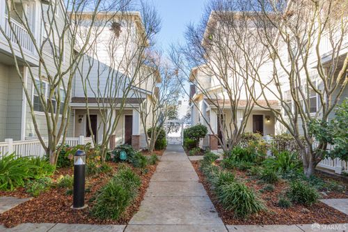 2267 Northshore Dr, Richmond, CA, 94804-2584 | Card Image