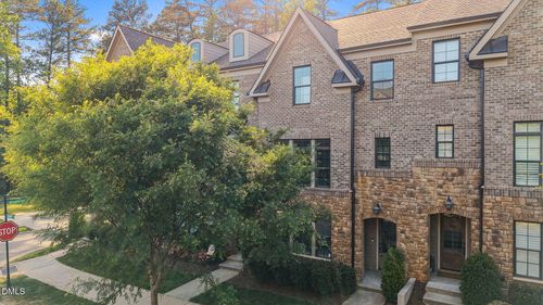 1605 Wooster St, Raleigh, NC, 27607-6079 | Card Image