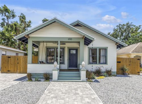 650 63rd Ave S, St Petersburg, FL, 33705-5728 | Card Image