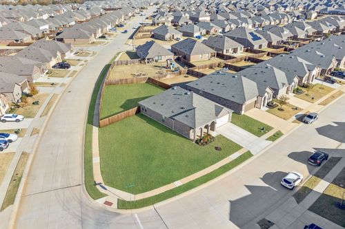 3260 Hunters Glen Dr, Aubrey, TX, 76227-1353 | Card Image