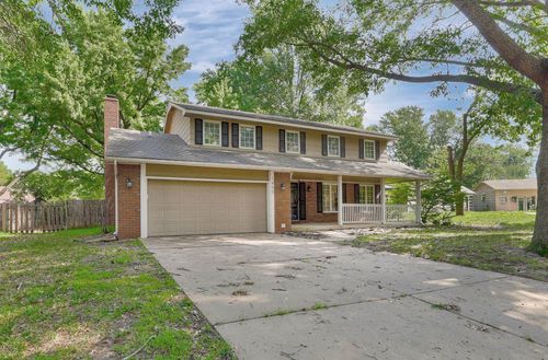 1400 E Evergreen Ln, Derby, KS, 67037-2145 | Card Image
