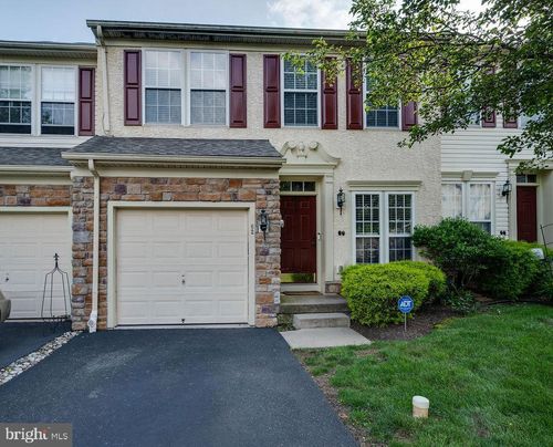 62 Brookview Ln, POTTSTOWN, PA, 19464-2993 | Card Image