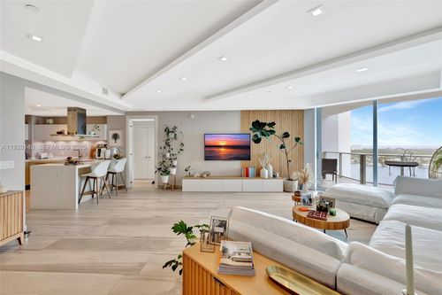 unit-2308-17111 Biscayne Blvd, Aventura, FL, 33160-5182 | Card Image