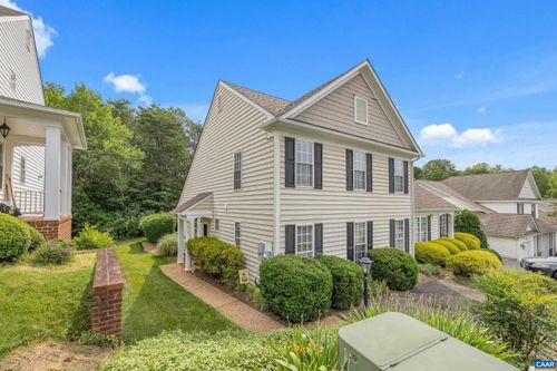 1017 Bristlecone Ln, CHARLOTTESVILLE, VA, 22911-2218 | Card Image