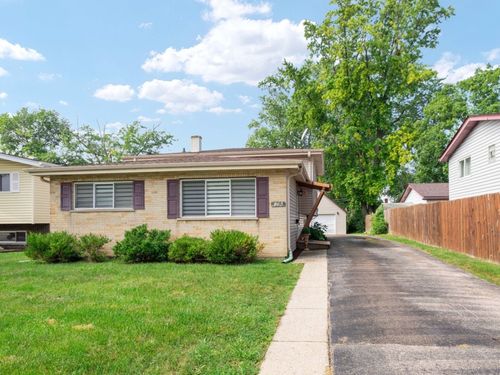 136 N May St, Addison, IL, 60101-3544 | Card Image