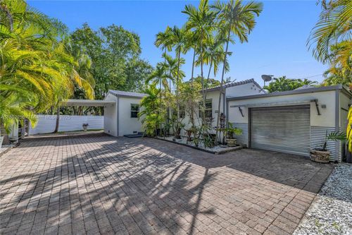 1800 Sw 21st St, Miami, FL, 33145-2723 | Card Image