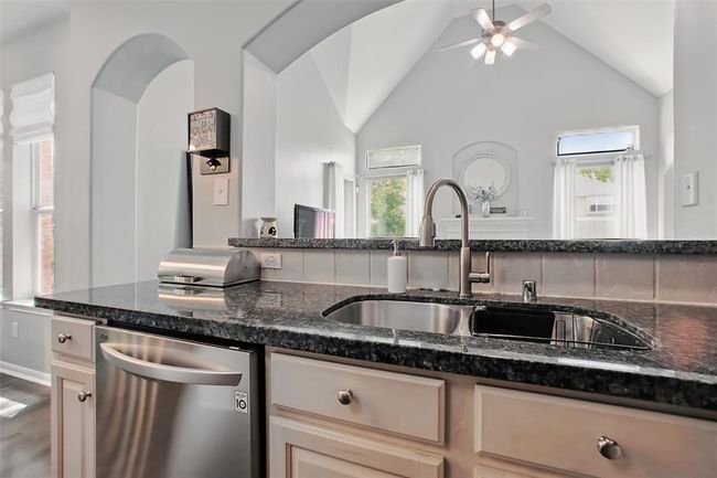 9103 Huckinston Ct, House other with 4 bedrooms, 3 bathrooms and 2 parking in Spring TX | Image 16