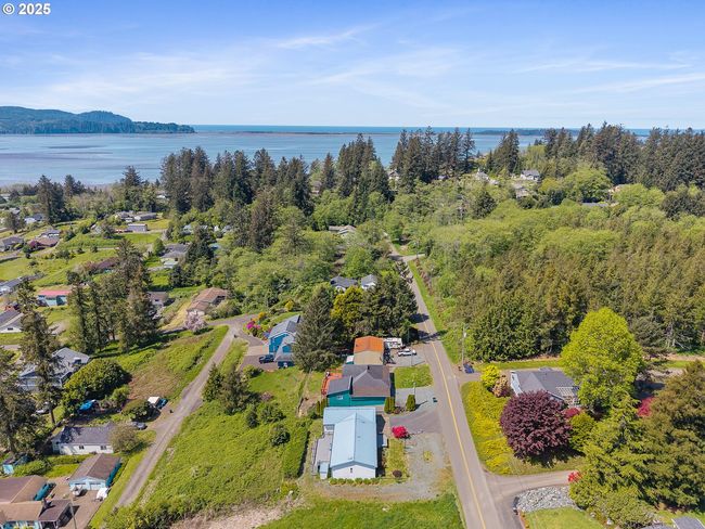 6775 Baseline Rd, House other with 3 bedrooms, 2 bathrooms and 4 parking in Bay City OR | Image 26