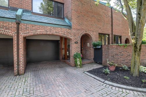 260 Rivermist Drive, Buffalo, NY, 14202 | Card Image