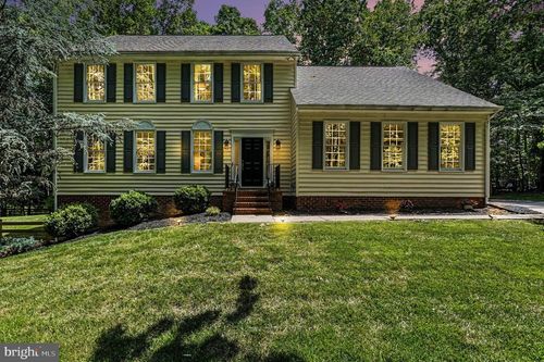13600 S General Slocum Ct, FREDERICKSBURG, VA, 22407-1900 | Card Image
