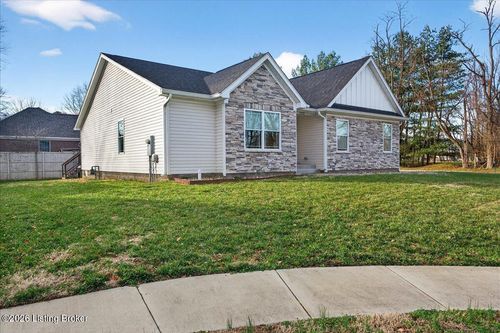 10500 Church Ct, Louisville, KY, 40272-3185 | Card Image