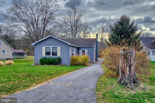 4986 Nittany Valley Dr, LAMAR, PA, 16848 | Card Image