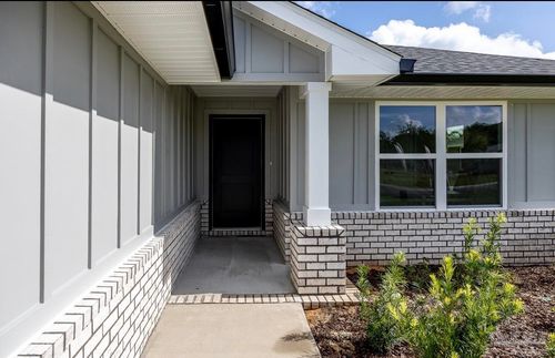 5306 Hidden Pines Cir, Milton, FL, 32583-3236 | Card Image