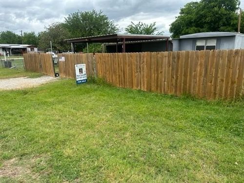 1505 Dawn Dr N, Azle, TX, 76020-4511 | Card Image