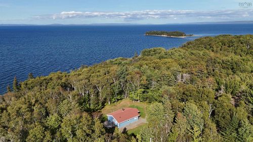 5735 W Bay Rd, Roberta, NS, B0E3K0 | Card Image