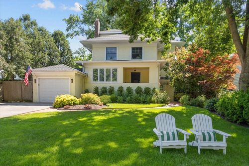 411 E Illinois Rd, Lake Forest, IL, 60045-2354 | Card Image