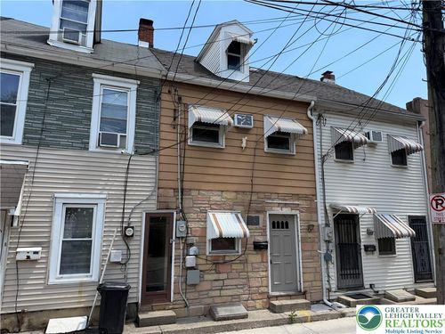 231 N Peach St, Allentown, PA, 18102 | Card Image