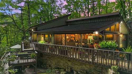 676 Schaffer Rd, Boone, NC, 28607-8080 | Card Image